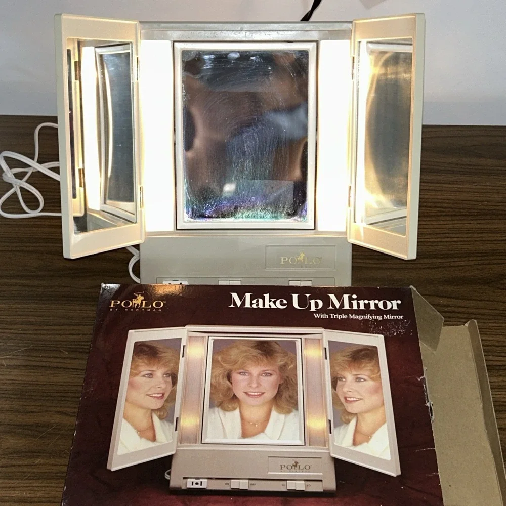 Vintage PortLo by Hartman Triple Lighted Makeup Mirror Vanity Magnifying NOS
